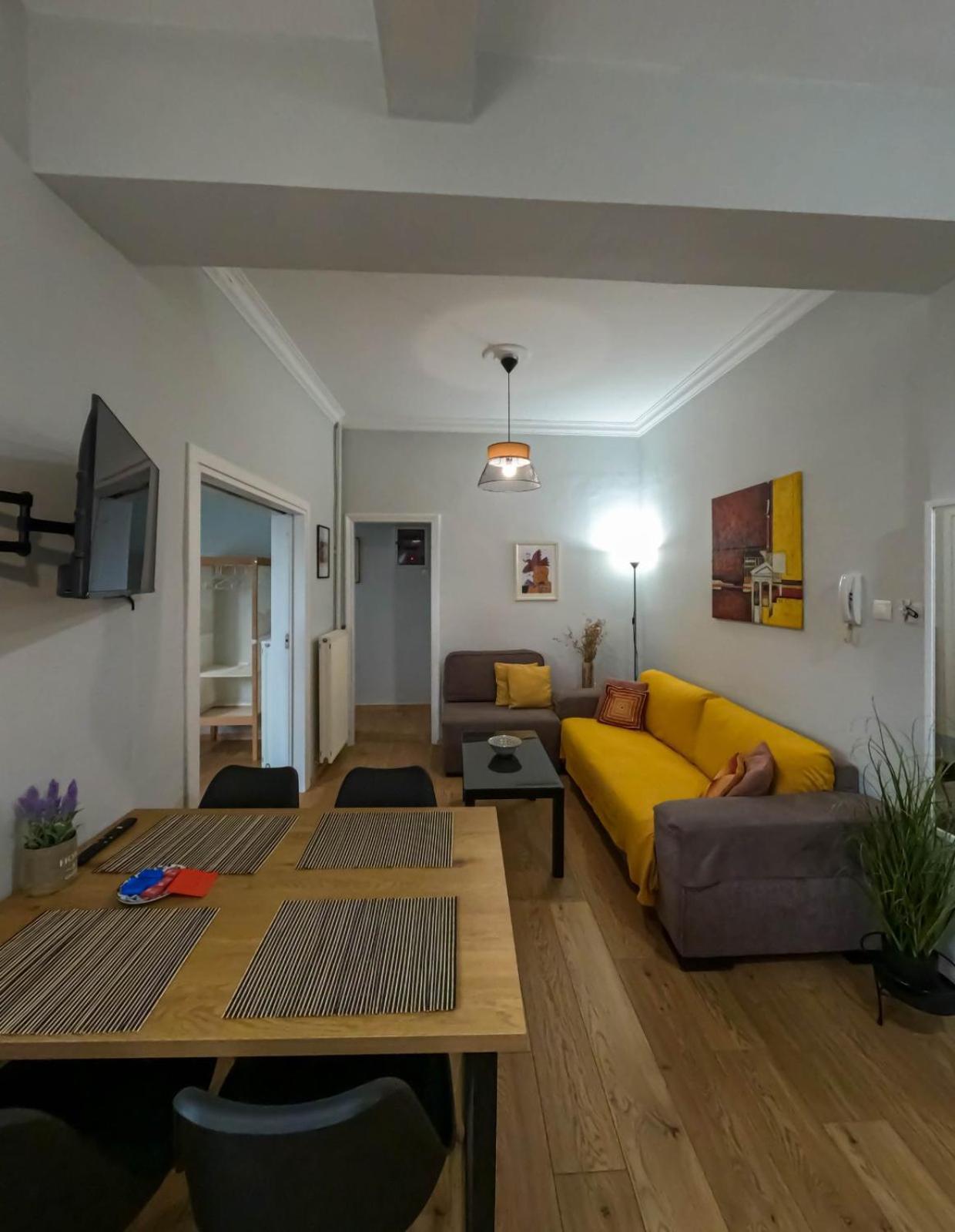 אתונה Comfortable Apt, Next To Archeological Museum! מראה חיצוני תמונה